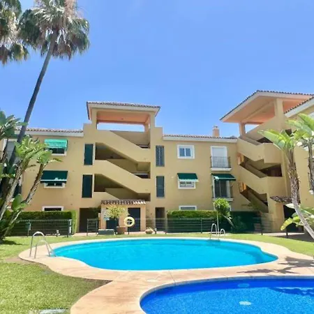 Alambra Del Sol - Coastal Retreat By The Apartment Estepona