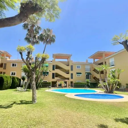 Alambra Del Sol - Coastal Retreat By The Appartement